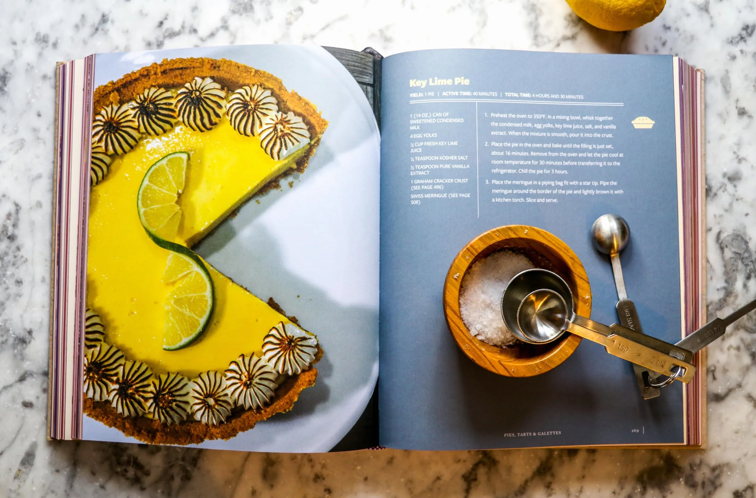 The Encyclopedia of Desserts: 400 Internationally Inspired Sweets and Confections