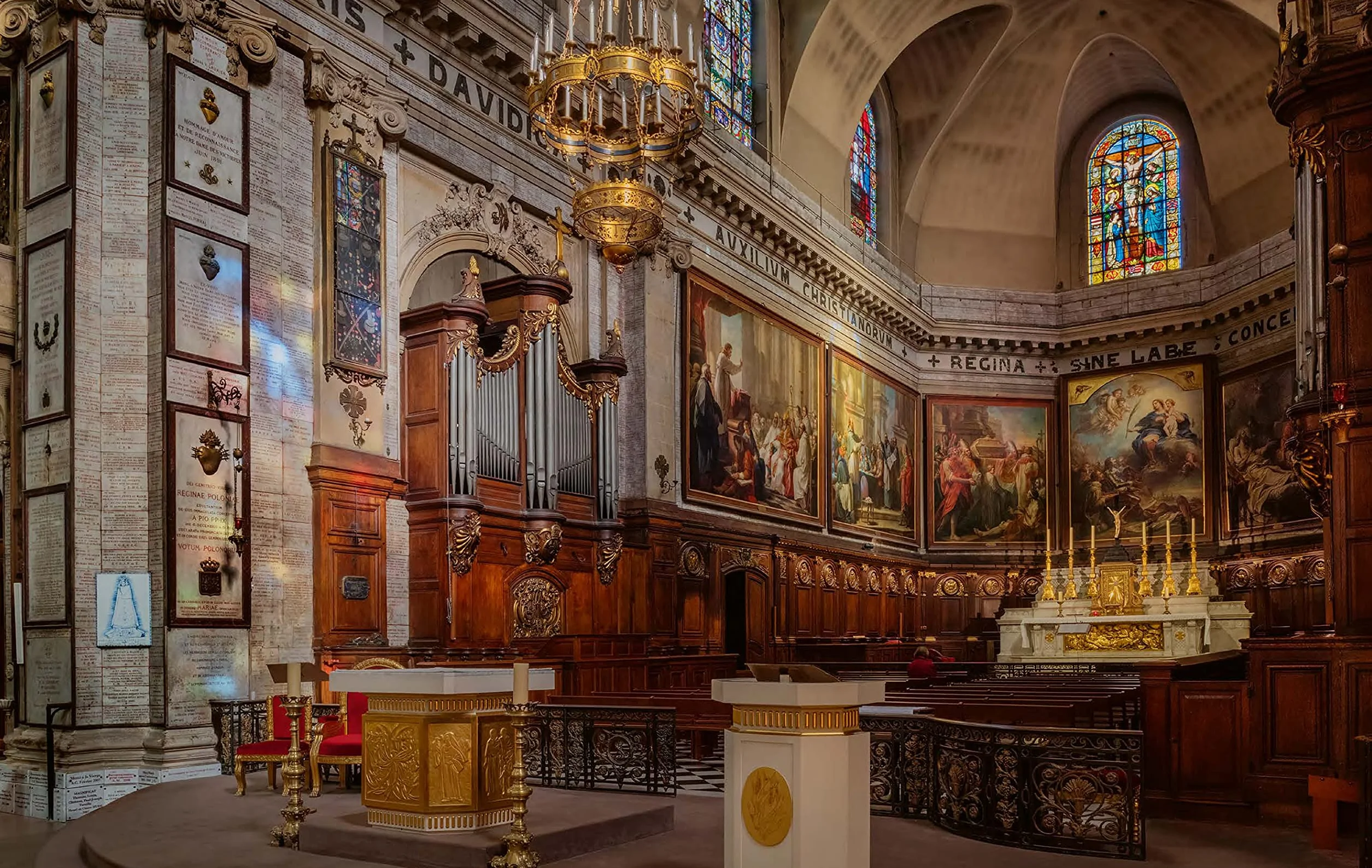 Churches of Paris /anglais