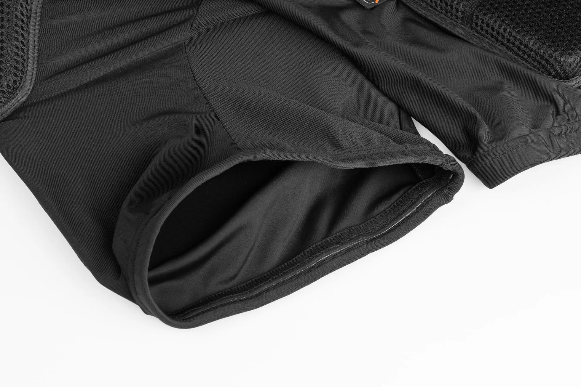 Etape protection gear Tail Junior S