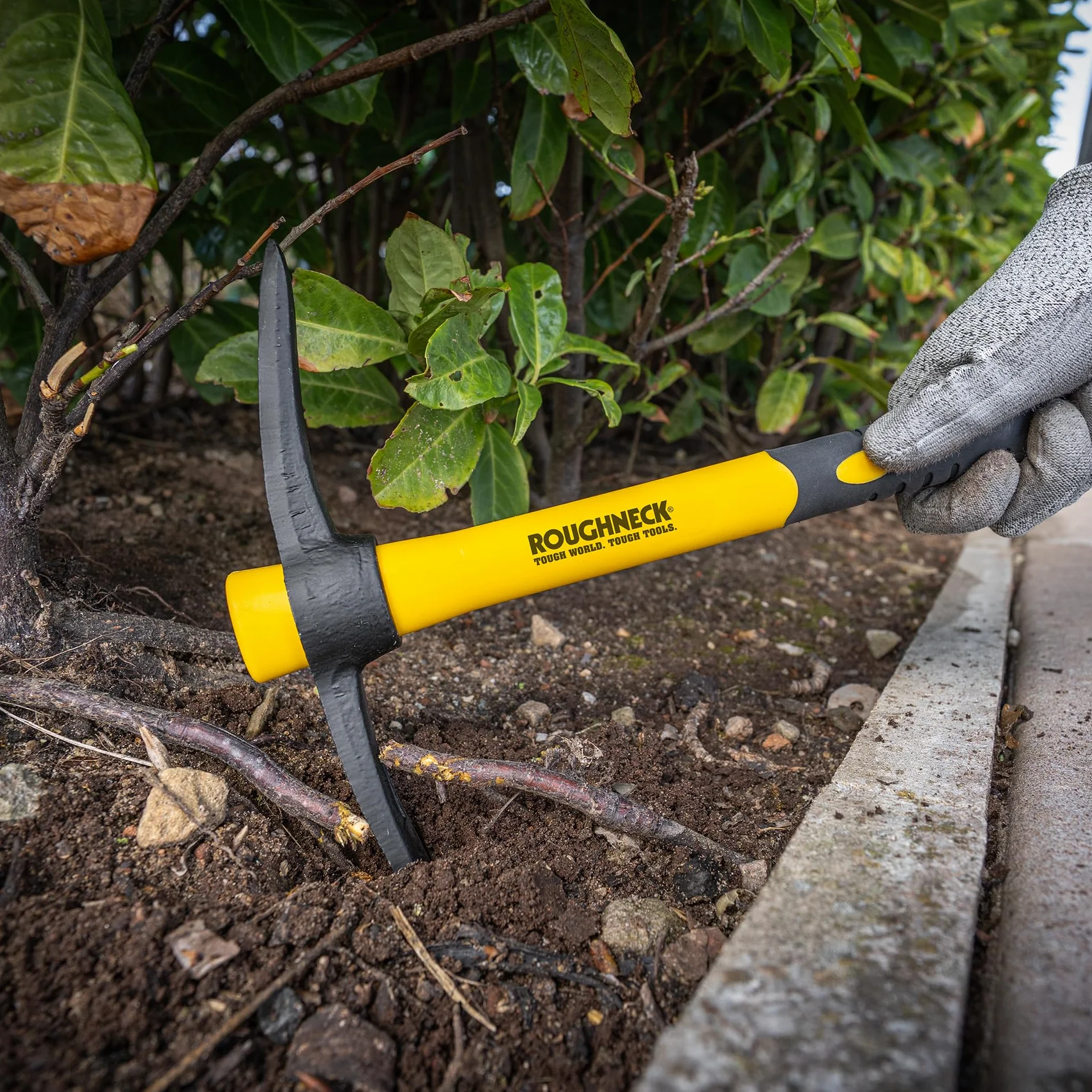 Roughneck ROU64011 Micro Pick Mattock z uchwytem z włókna szklanego, wielokolorowy, 1 szt