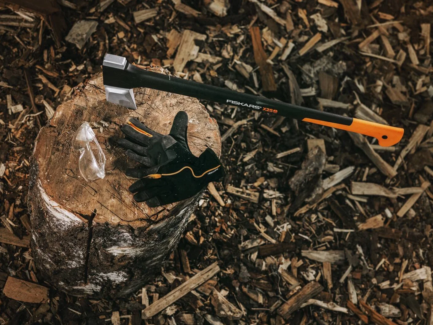 Fiskars X-Series Siekiera, Czarny/Pomarańczowy, X25/77 cm