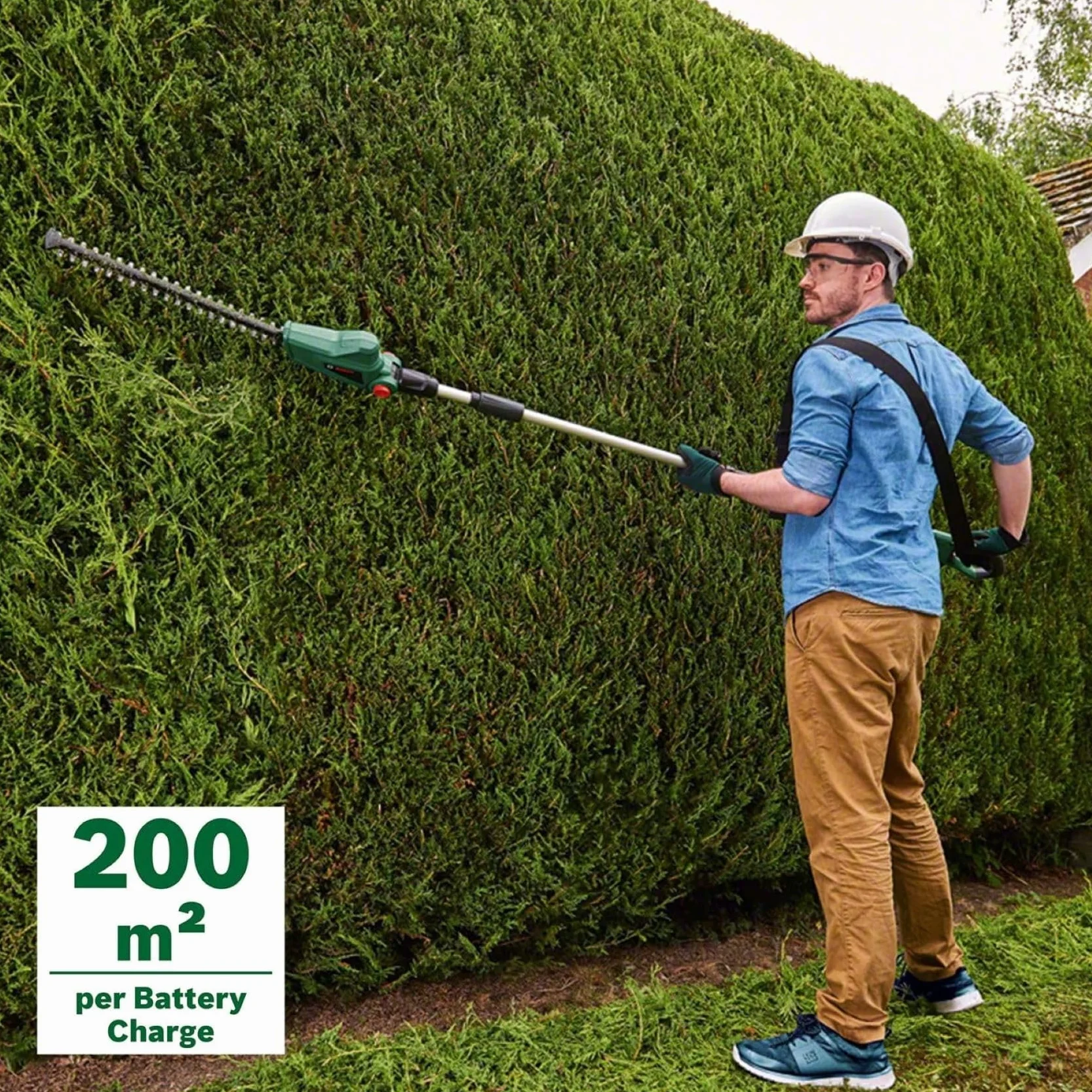 Bosch Home And Garden: akumulatorowy sekator teleskopowy Universal HedgePole 18 (długość ostrza 43 cm, zasięg do 2.6 m)