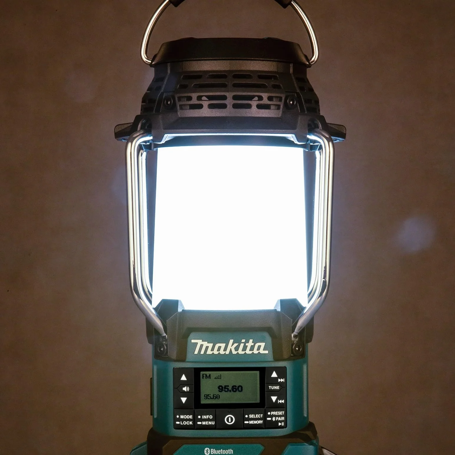 Makita DMR056 14,4 V/18 V litowo-jonowe radio LXT z latarnią