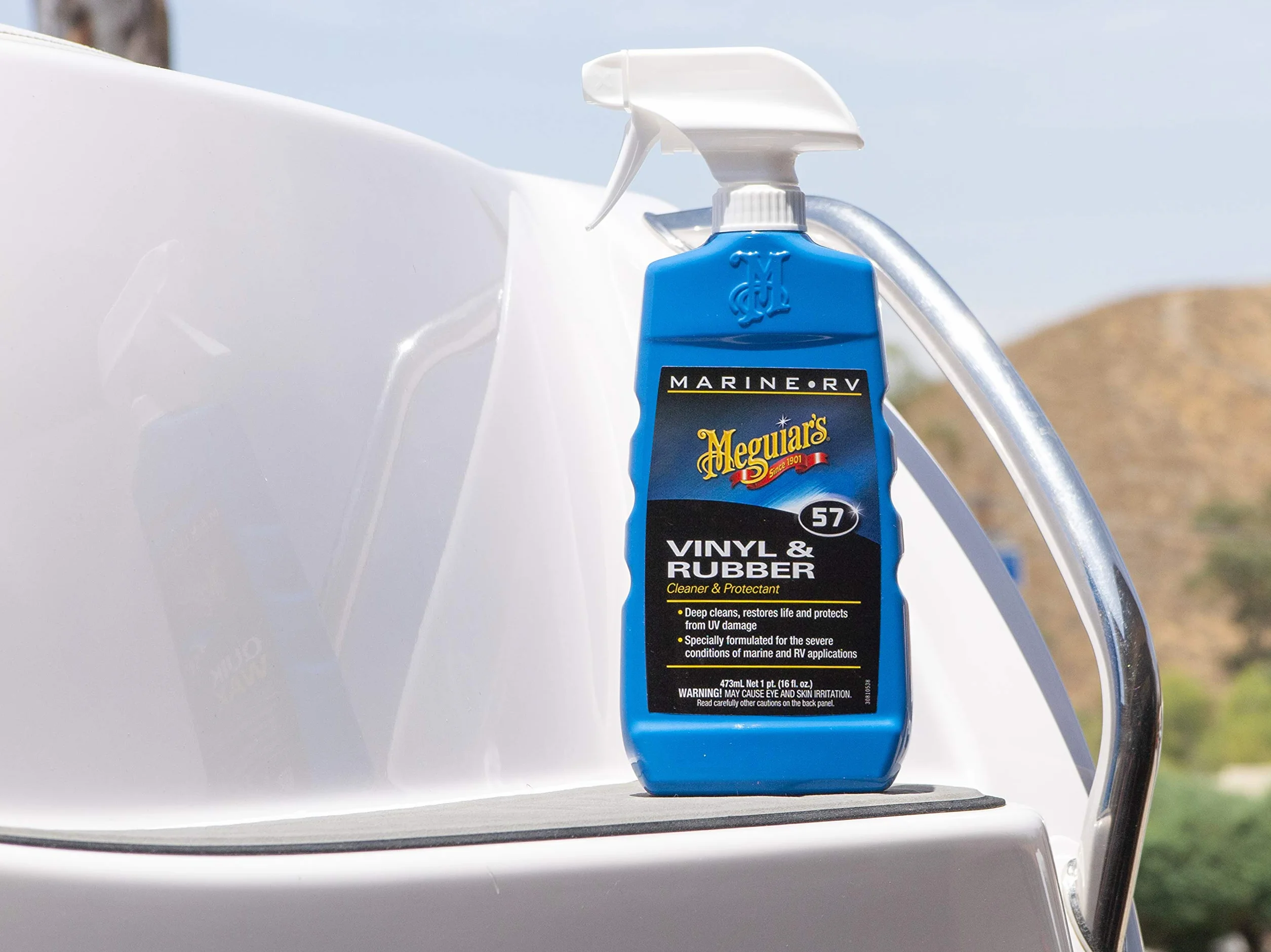 Meguiar's Marine RV 57 Boat Vinyl and Rubber Cleaner Protectant M5716 473 ml