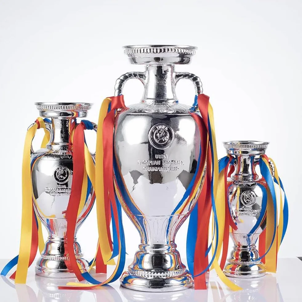 Replika Pucharu Delaunay 26cm Trofeum Piłkarskie Mistrzostwa Europy Żywica Ozdoba
