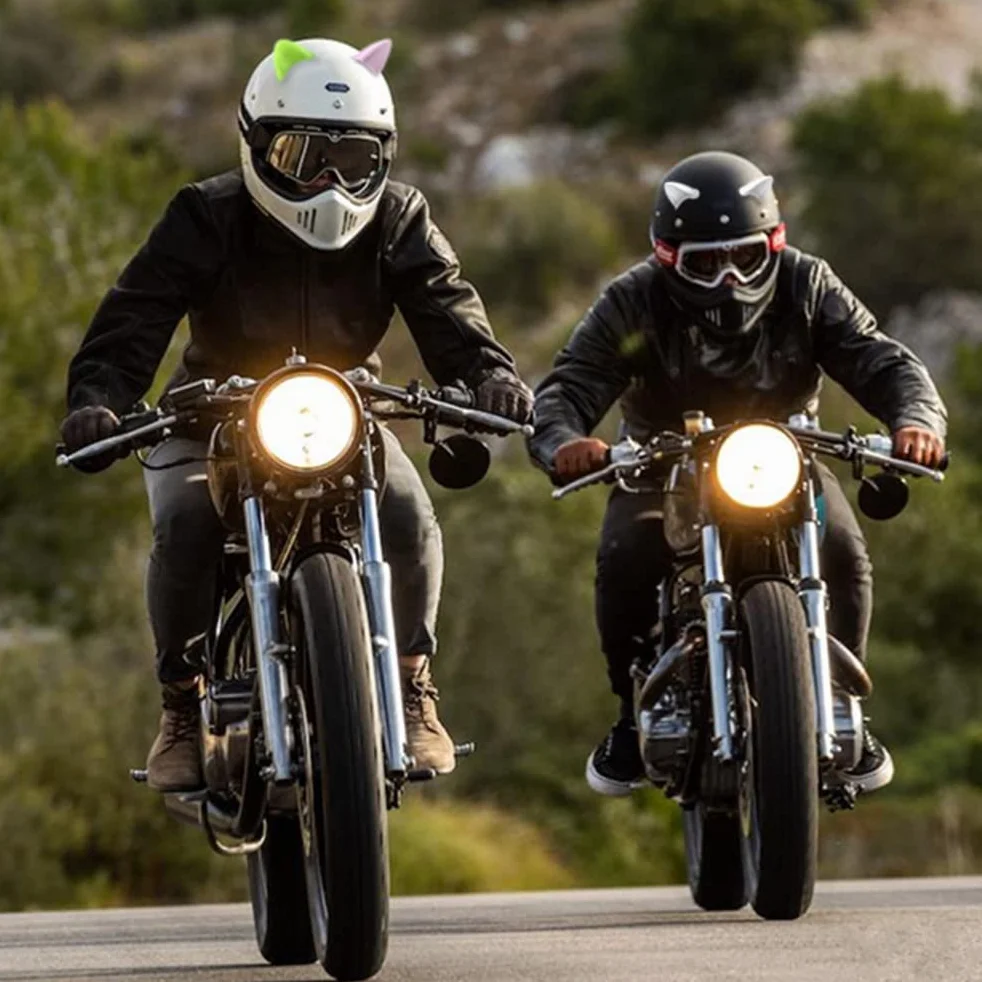 Silikonowe uszy kota z taśmami do kasku rowerowego, narciarskiego, motocyklowego