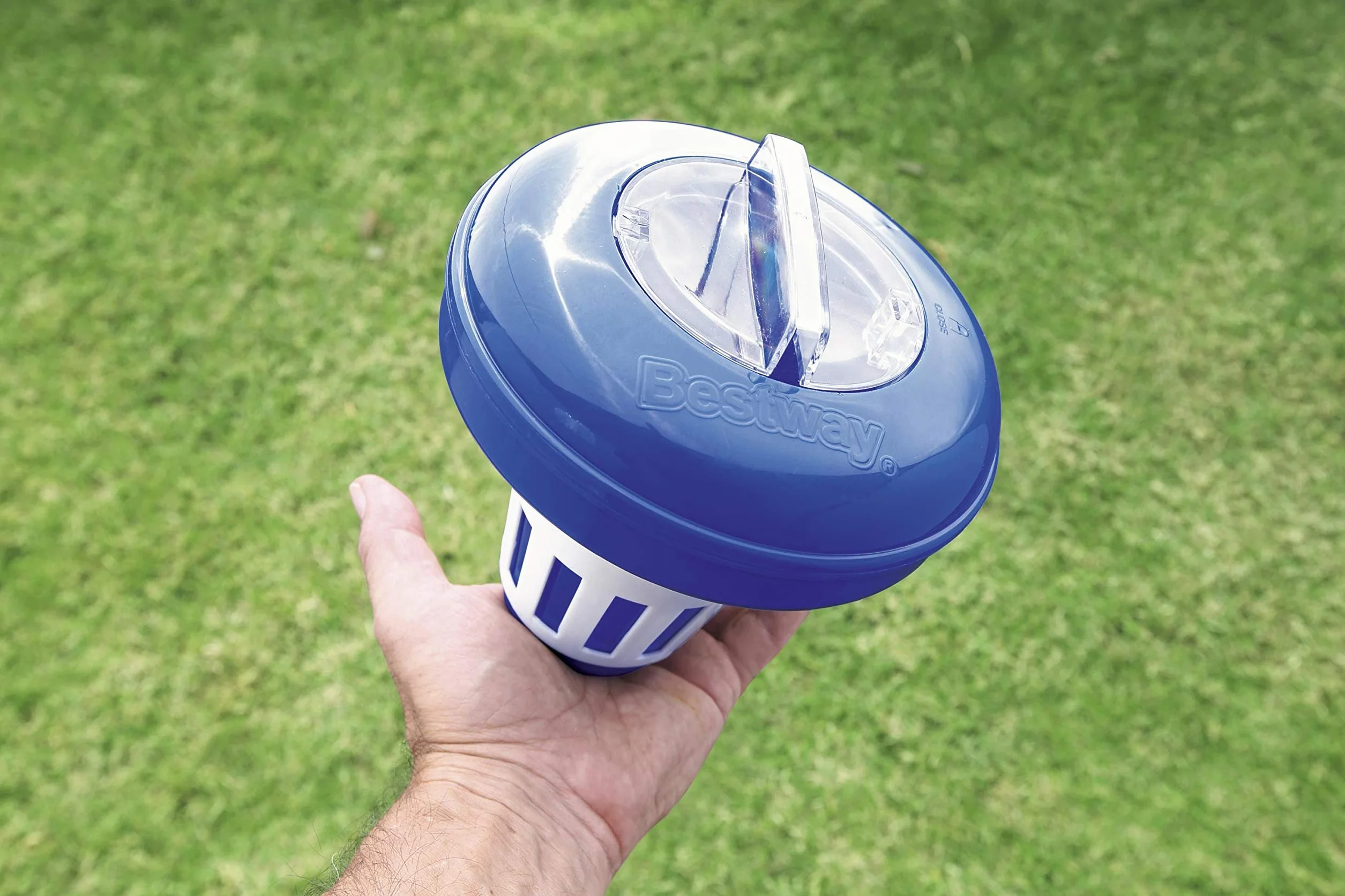 Bestway Flowclear™ 6.5"/16.5Cm Chemical Floater