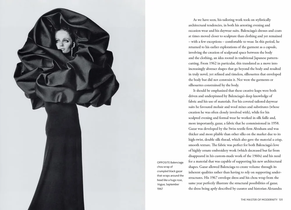Little Book of Balenciaga: The Story of the Iconic Fashion House: 12