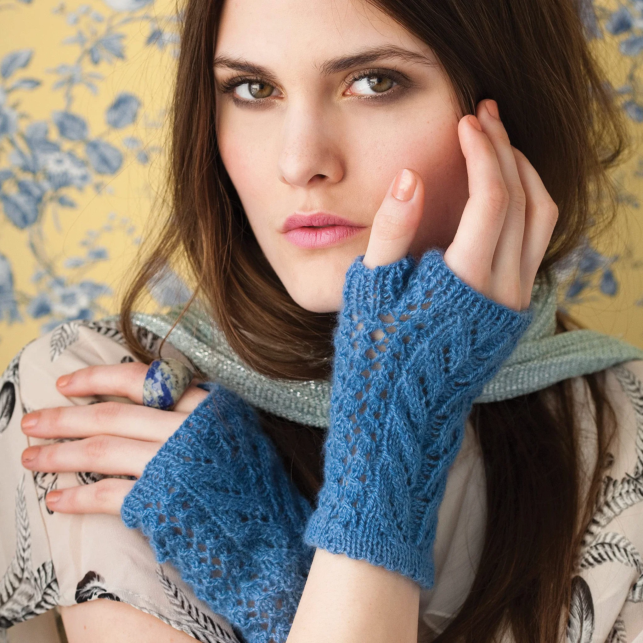 Vogue(r) Knitting Lace: 40 Bold & Delicate Knits