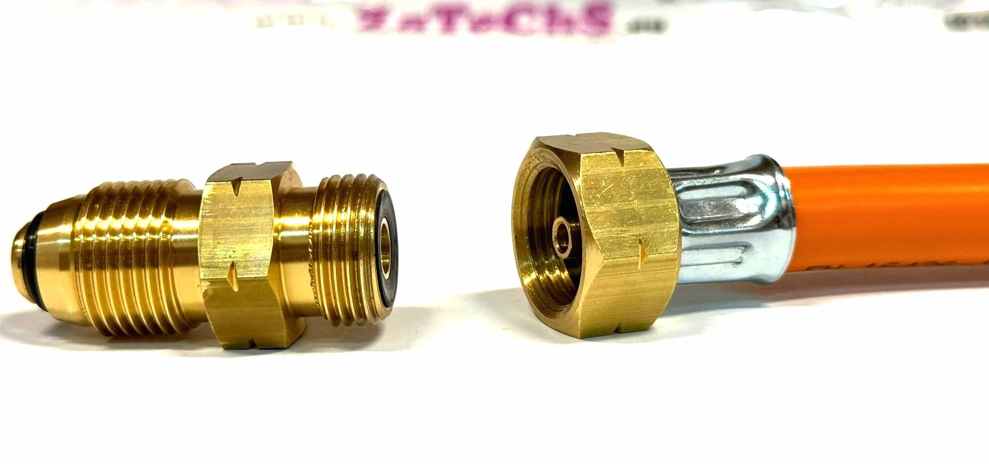 Adapter do butli gazowych 20 lb USA | norweski | konwersja do europejskiego standardu 21,8 mm