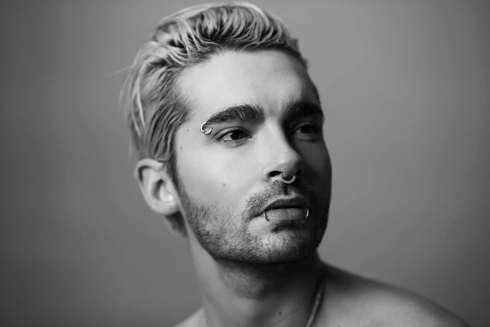 Career Suicide: Meine ersten dreißig Jahre | Die Autobiographie von Tokio Hotel-Sänger Bill Kaulitz