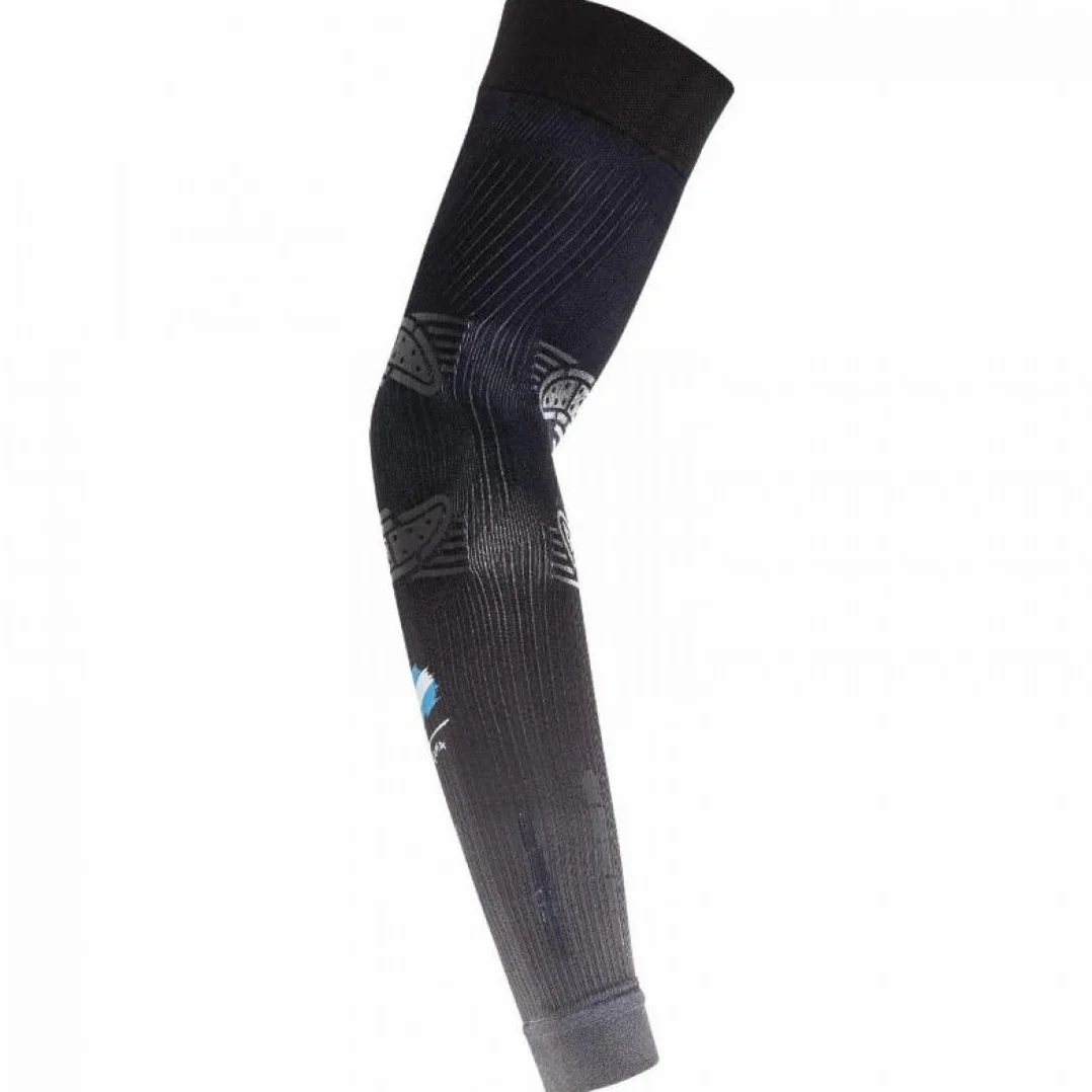 FLOKY NO Straight x TAPIA Biomechaniczny rękaw T3 Rozmiar L/XL kolor czarny edycja limitowana