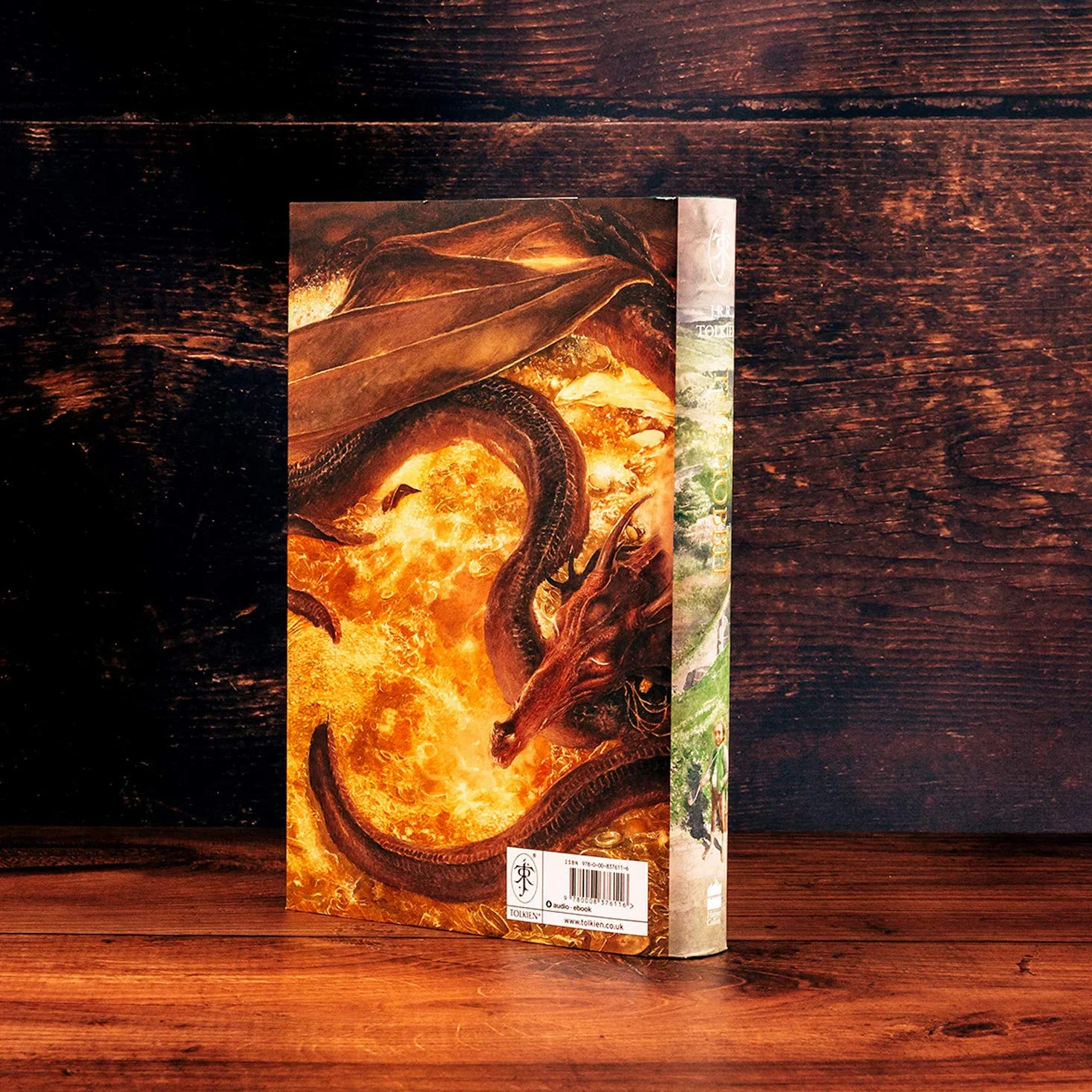 The Hobbit: The Classic Bestselling Fantasy Novel