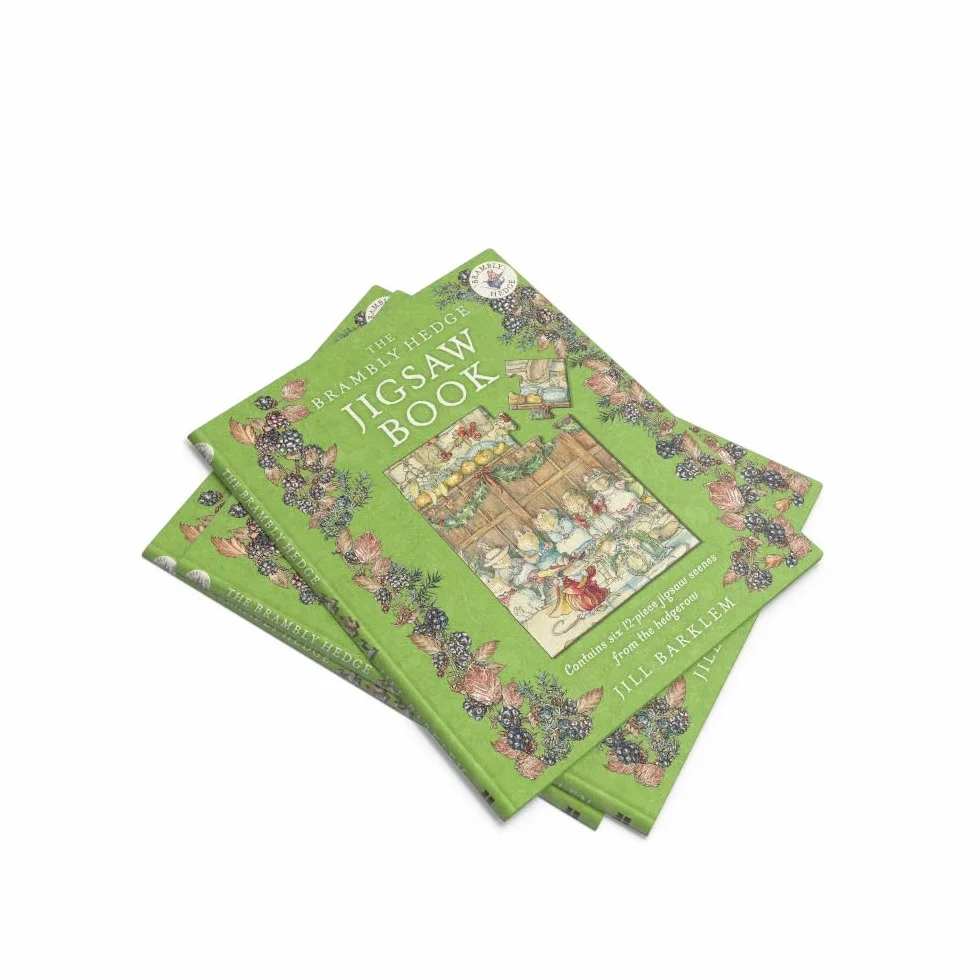 The Brambly Hedge Jigsaw Book: This fantastic new illustrated puzzle book takes readers through the seasons and includes the classic story! The perfect gift for kids!