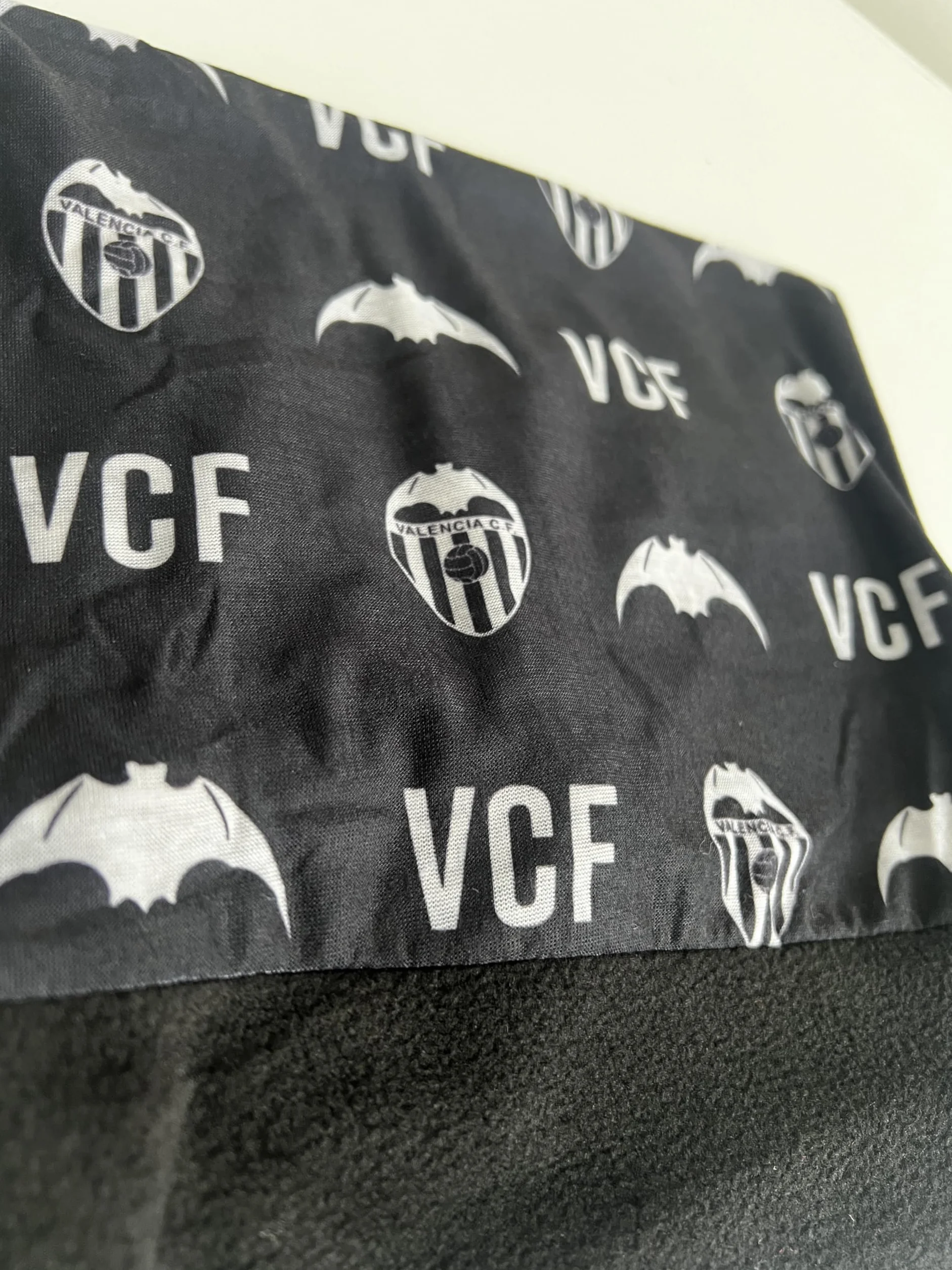 Valencia CF | Braga Polar Tarcza Murcielago, 45x25cm Unisex