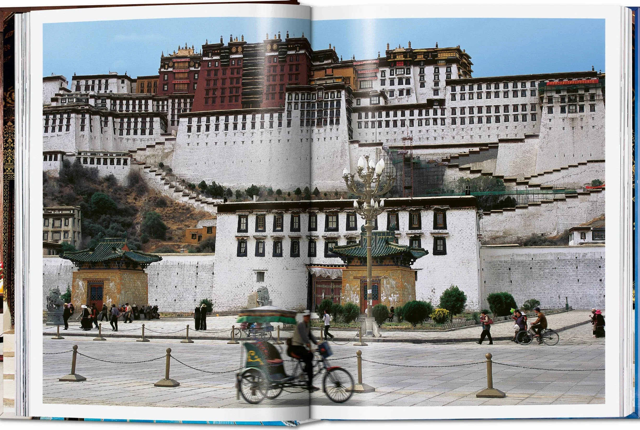 Living in Asia: Tibet - Nepal - Sri Lanka - Myanmar - Thailand - Laos - Cambodia - Singapore - Malaysia: 45th Ed.: Vol.