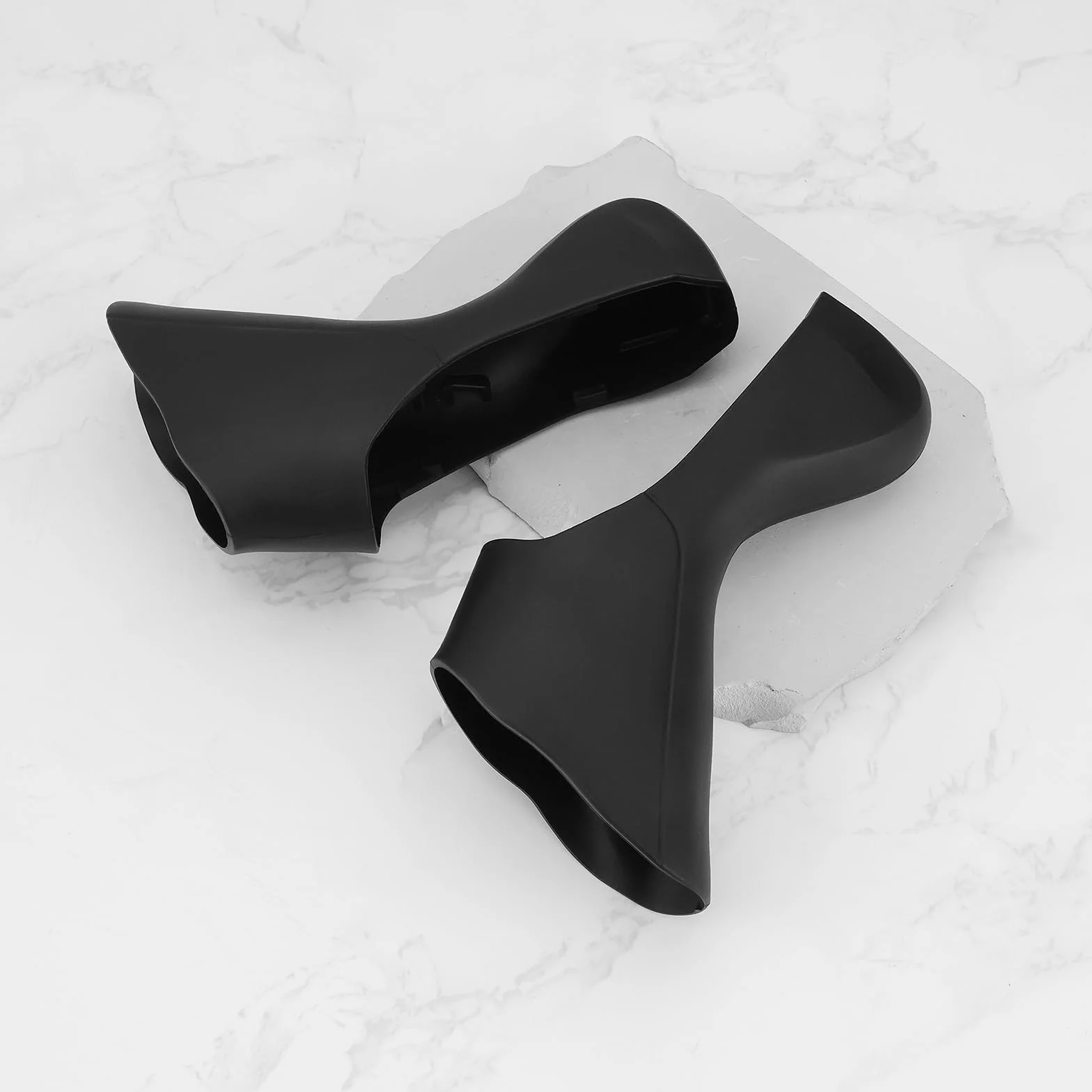 ECSiNG 1 para osłon hamulca rowerowego, osłona dźwigni zmiany biegów, osłona ochronna kompatybilna z Shimano UT ST-RS685, kolor czarny