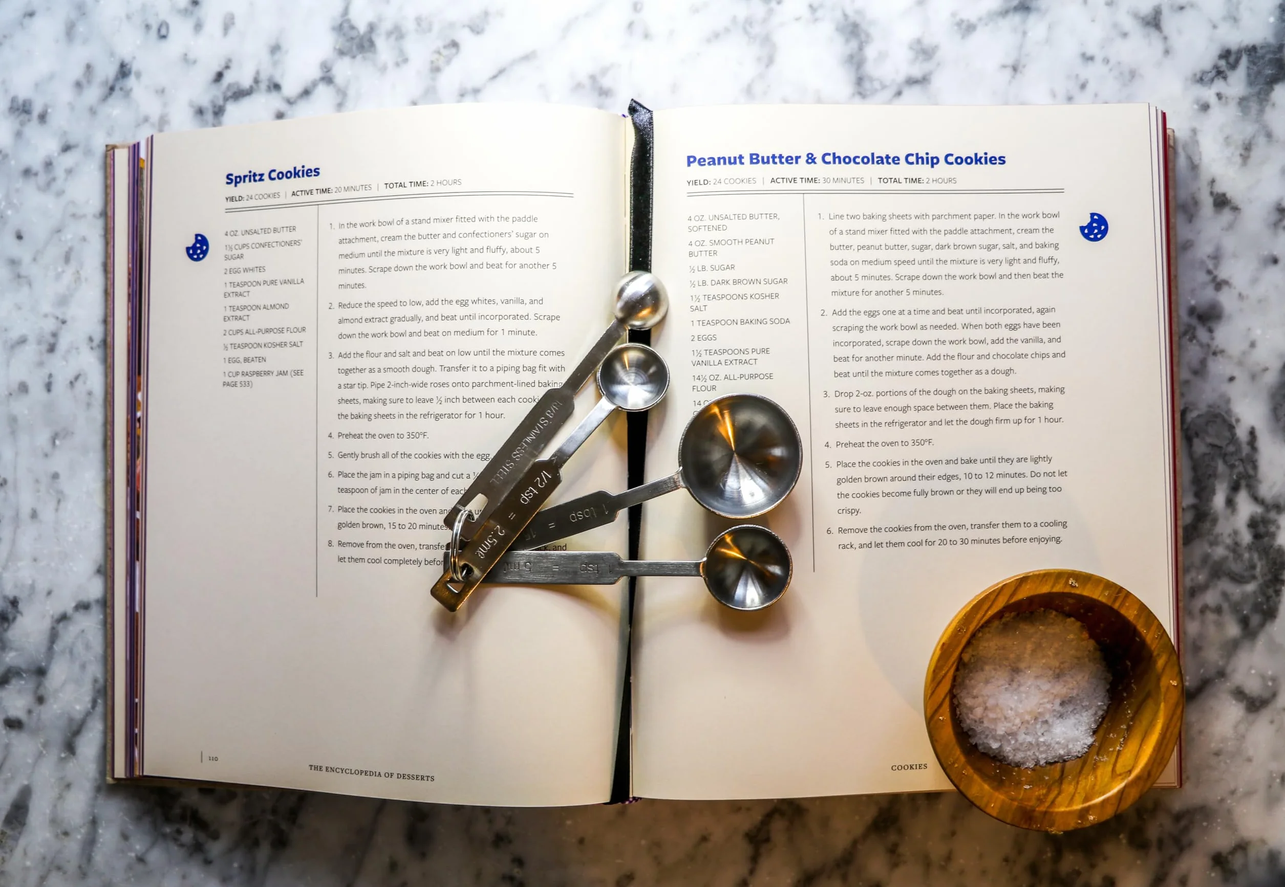 The Encyclopedia of Desserts: 400 Internationally Inspired Sweets and Confections