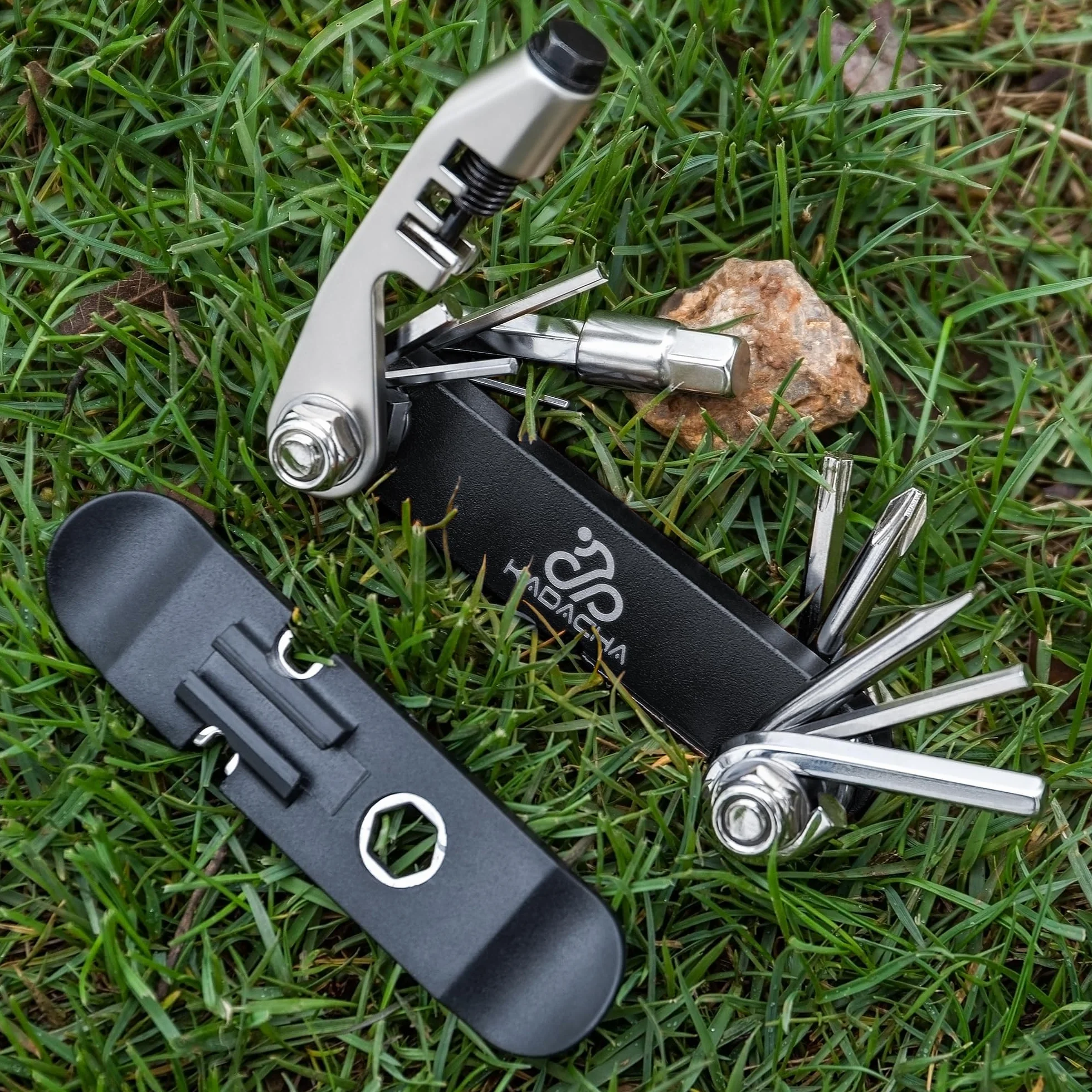 KONG MING CAR Multitool Rowerowy 15 W 1 Kompaktowe Narzędzie Do Naprawy Z Rozkuwaczem Łańcucha