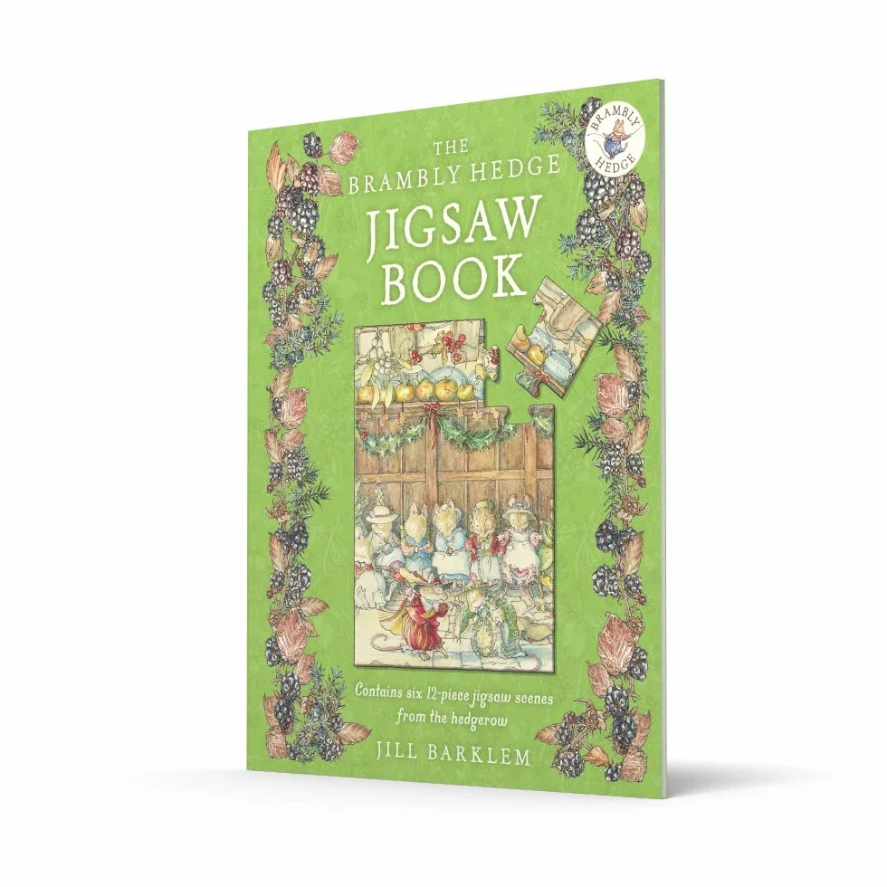 The Brambly Hedge Jigsaw Book: This fantastic new illustrated puzzle book takes readers through the seasons and includes the classic story! The perfect gift for kids!