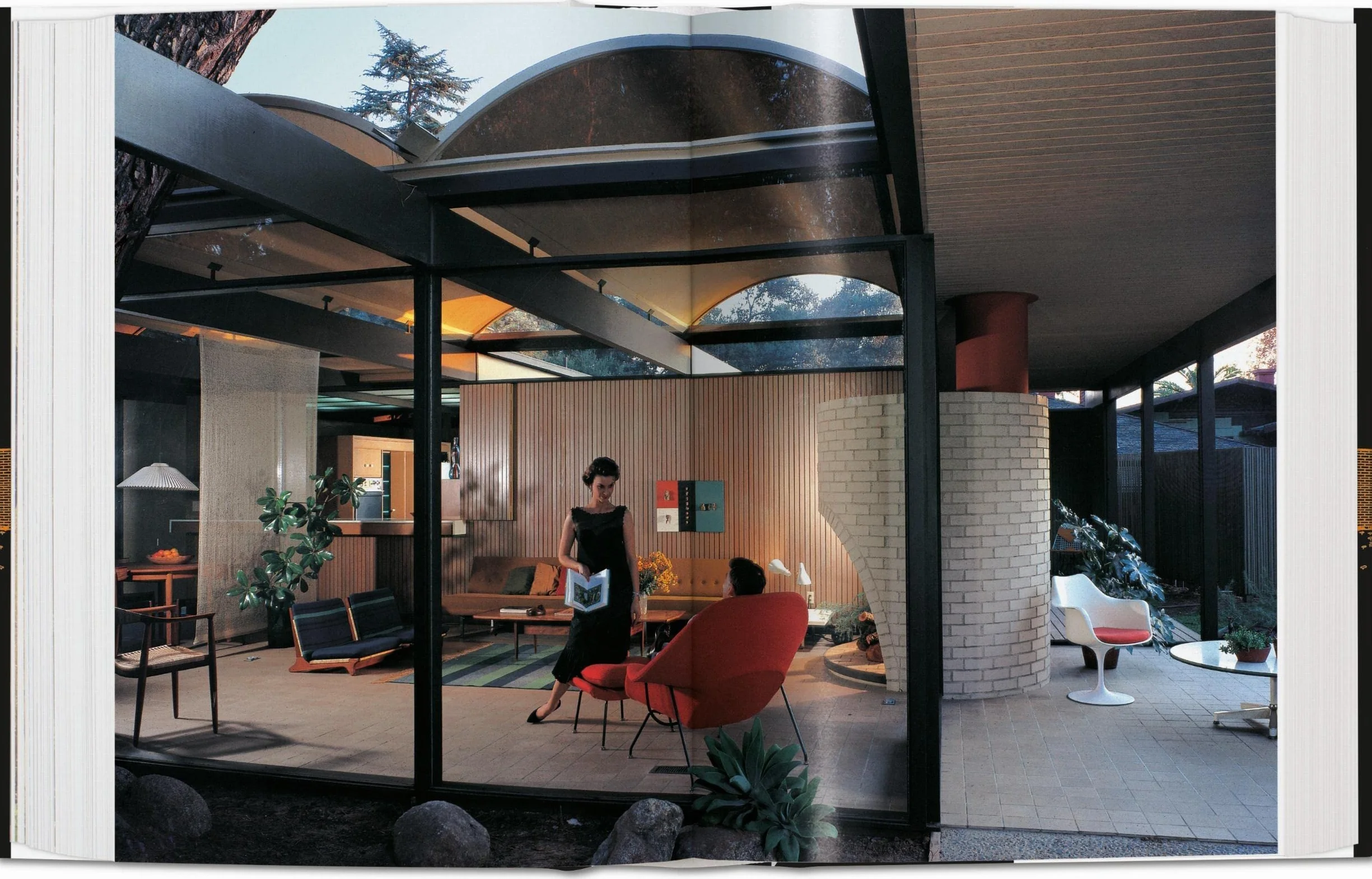 Case Study Houses: The Complete CSH Program 1945-1966: The Complete CSH Program 1945-1966. 45th Ed.