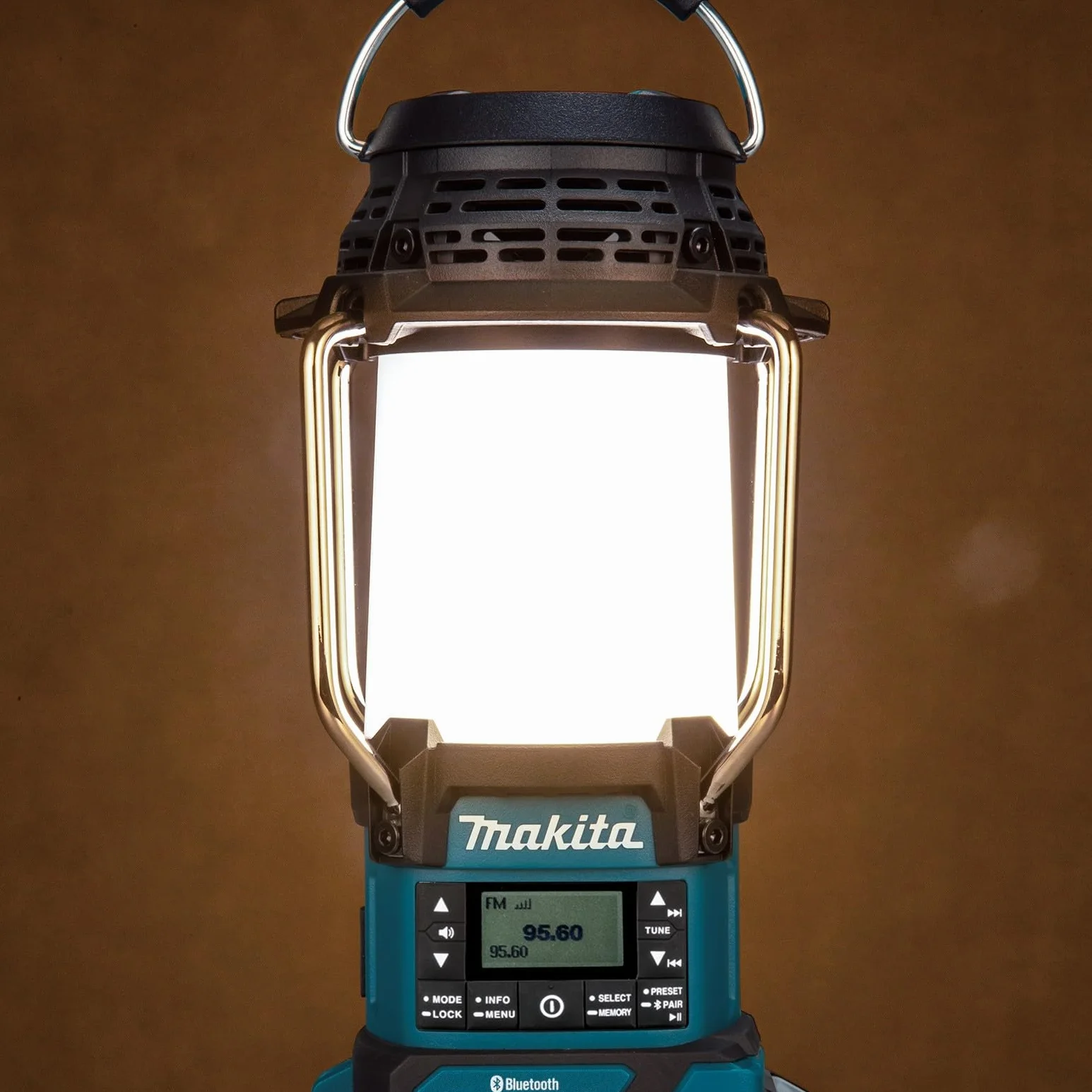 Makita DMR056 14,4 V/18 V litowo-jonowe radio LXT z latarnią