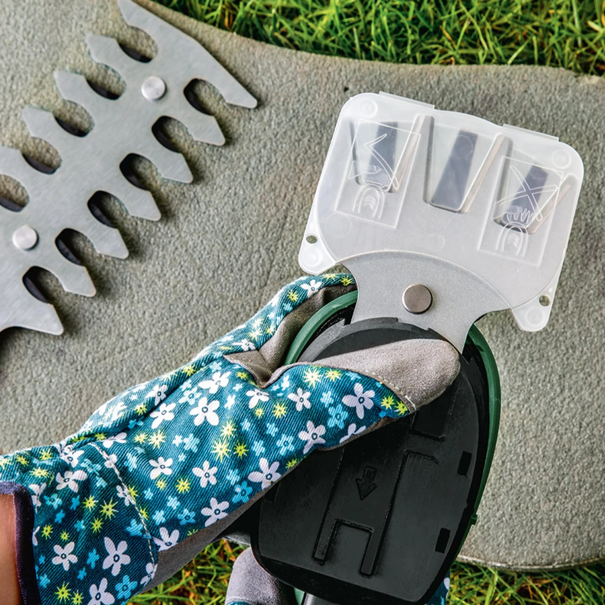 Bosch Home And Garden Nożyce do Trawy, F016800588, EasyShear 80 mm