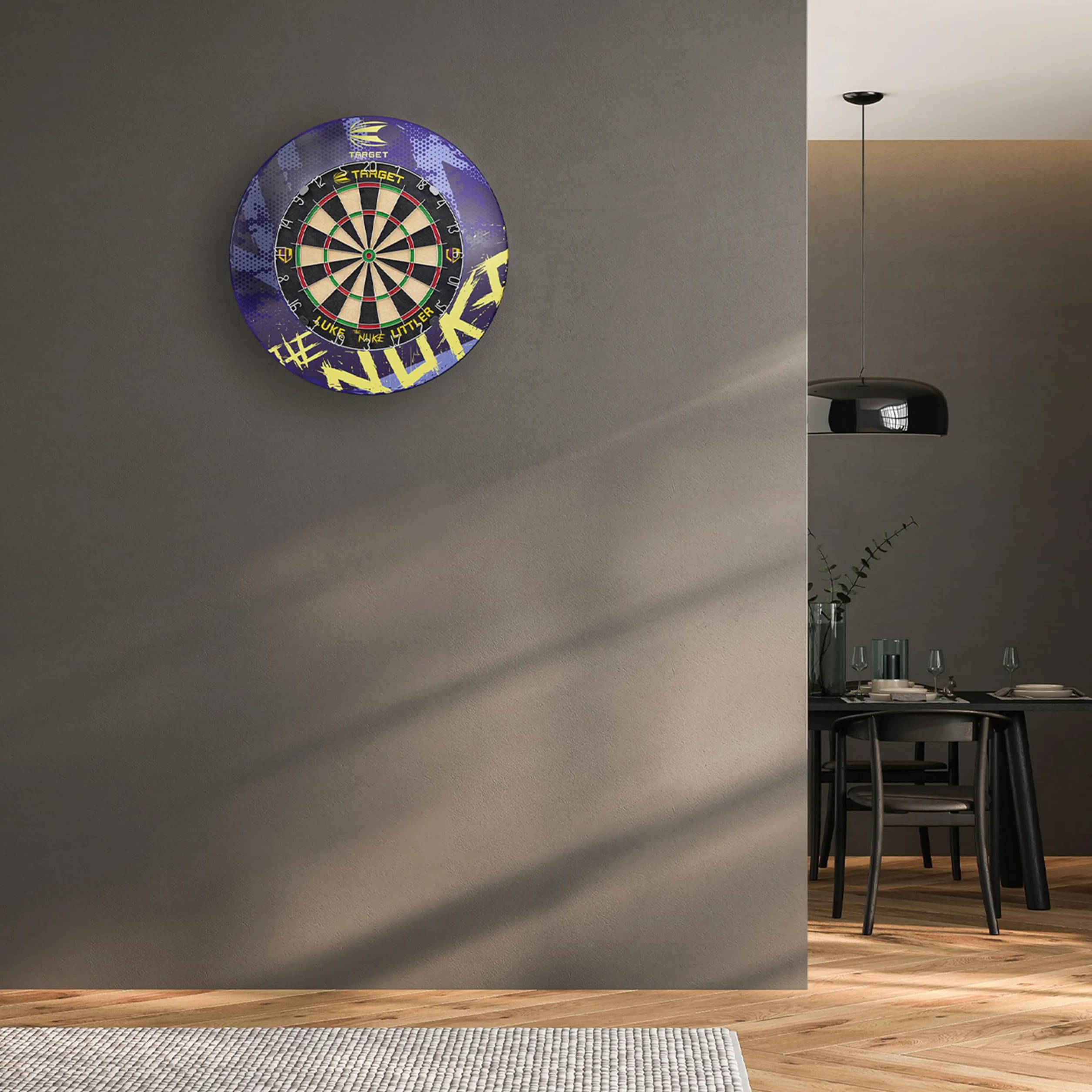 Target Darts Luke Littler Dartboard Surround | The Nuke Dart Board Protector Ring, kompatybilny ze wszystkimi tarczami do rzutek ze stalowymi końcówkami, fioletowo-żółte tarcze do rzutek, łatwe