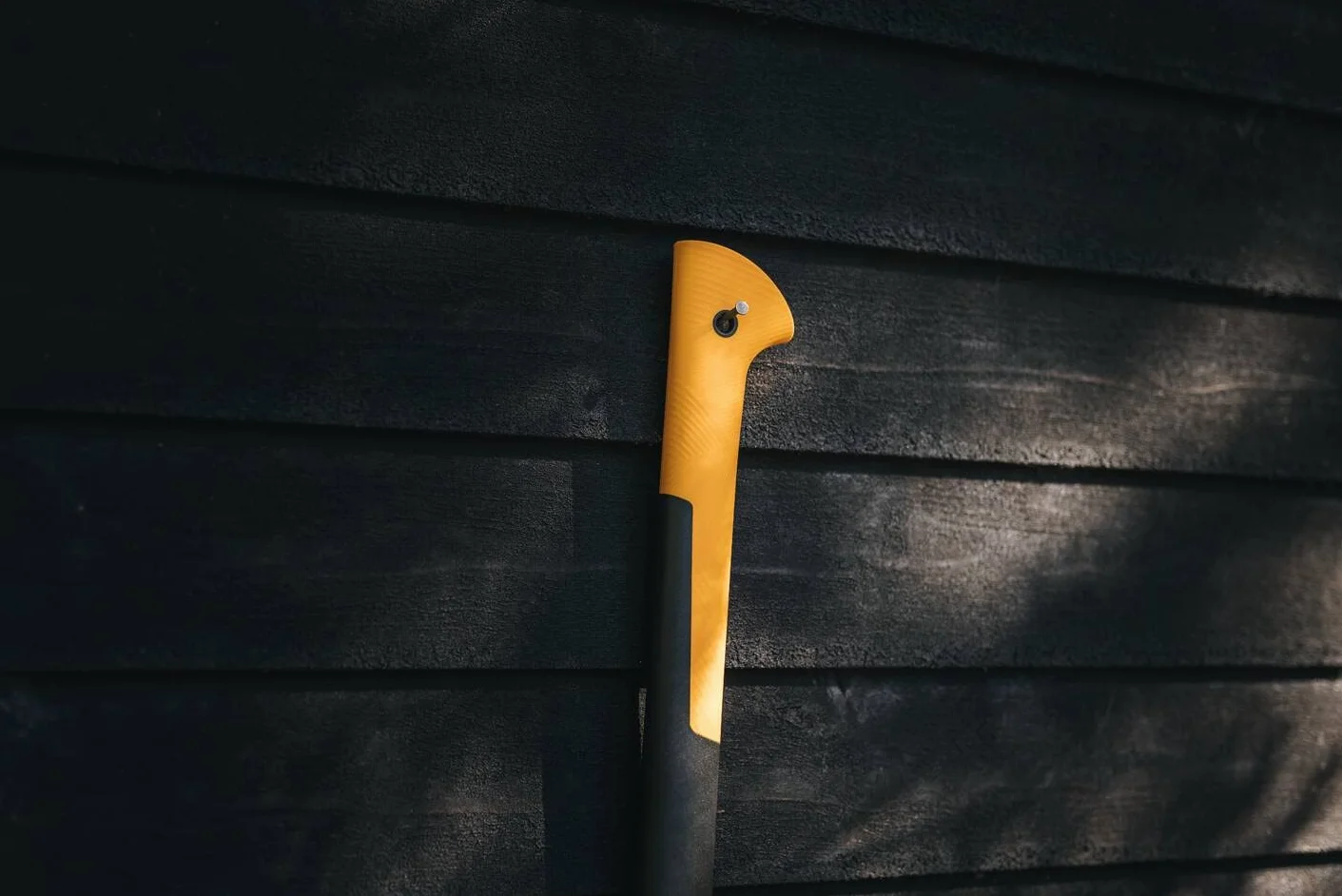 Fiskars X-Series Siekiera, Czarny/Pomarańczowy, X25/77 cm