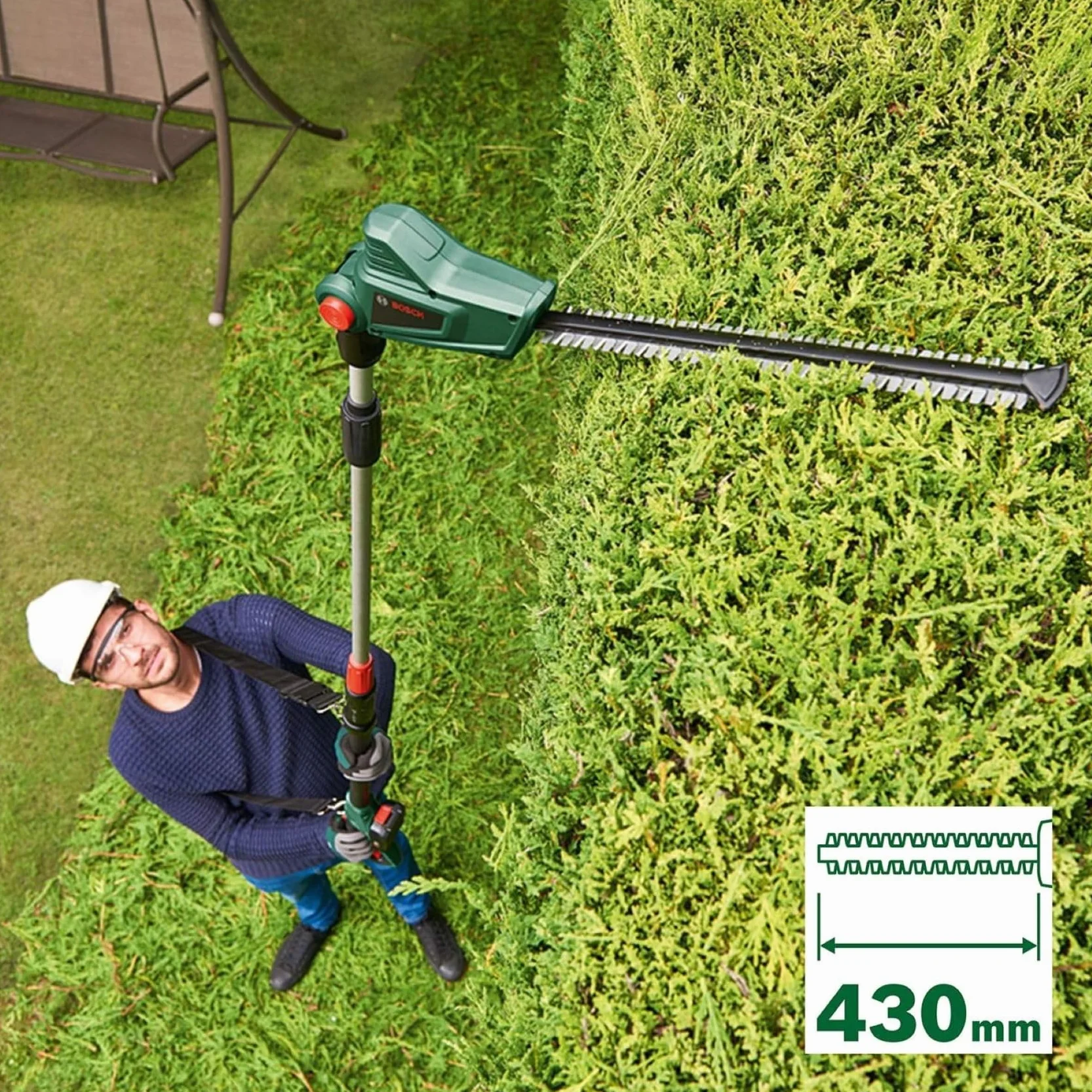 Bosch Home And Garden: akumulatorowy sekator teleskopowy Universal HedgePole 18 (długość ostrza 43 cm, zasięg do 2.6 m)