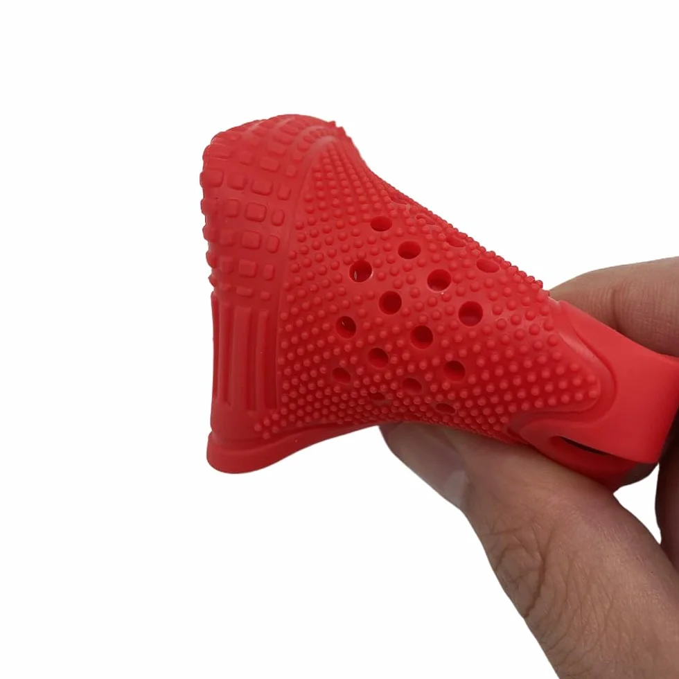 Wentylowana gumowa nakładka na chwyt do pistoletów Glock G17, G19, G19x, G20, G21, G22, G23, G25, G31, G32, G34, G35, G37, G38, G41, G43x, G44, G45, G48 / AR-15 / AK