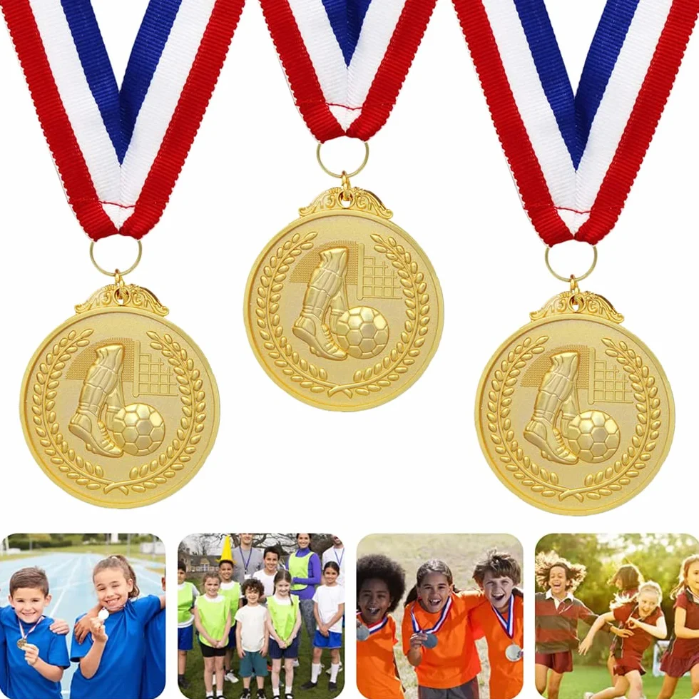 Medale olimpijskie złote 6 sztuk metalowe piłkarskie
