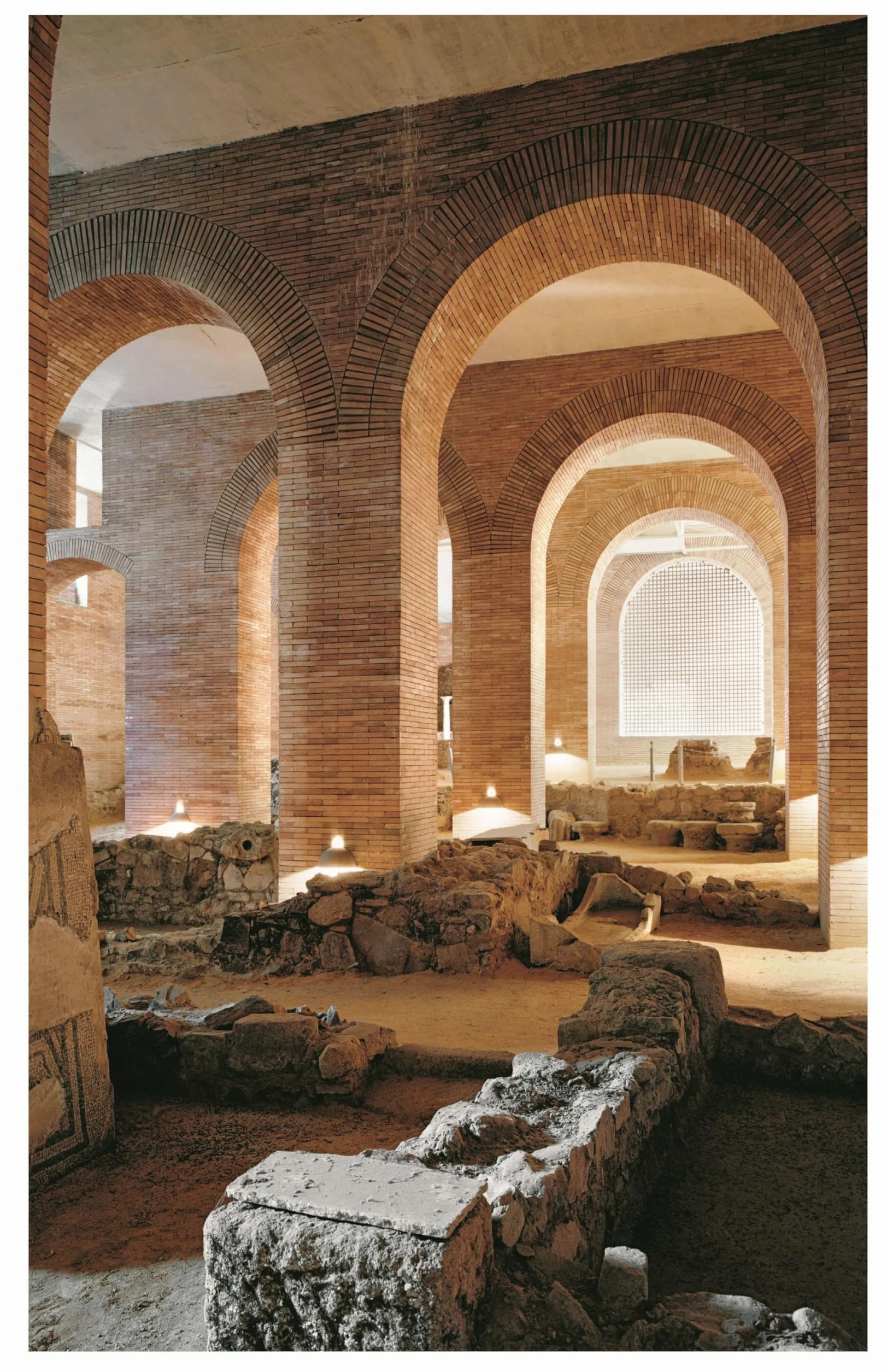 Heterogeneous Constructions: Studies in Mixed Material Architecture