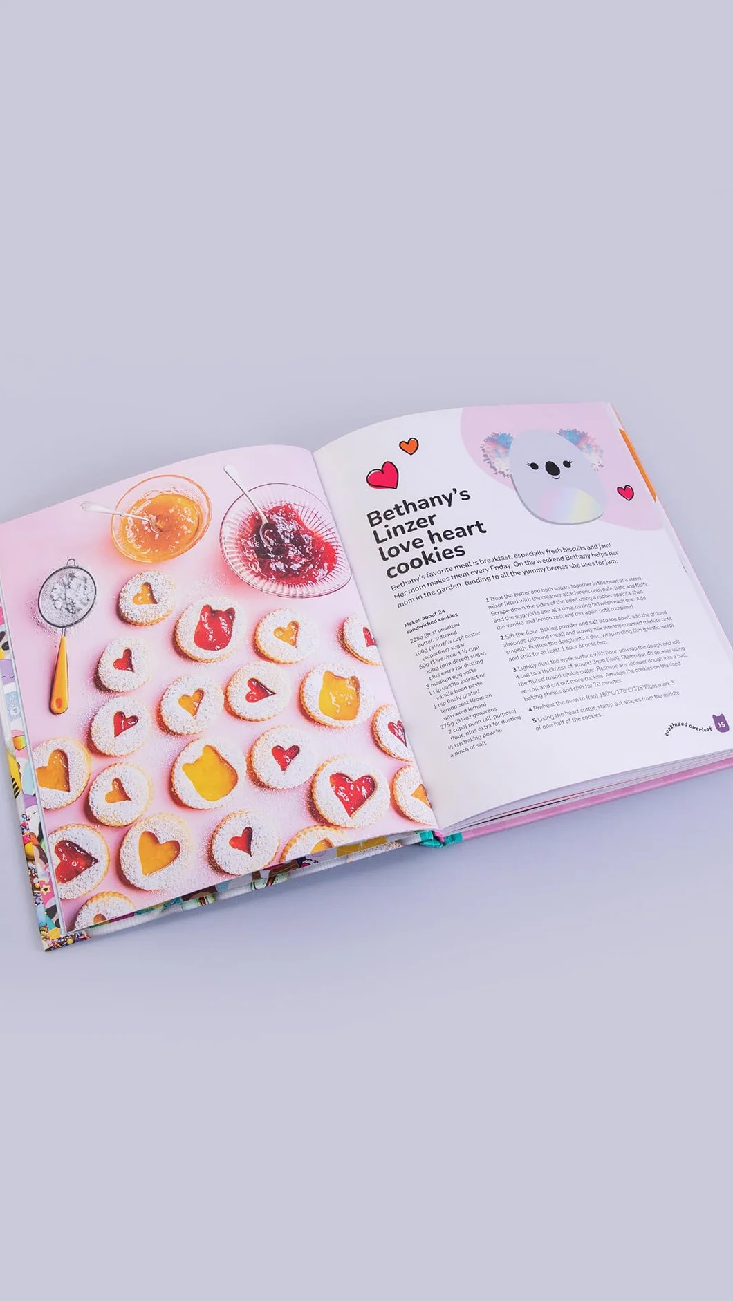 Squishmallows: The Official Baking Book: The Perfect Gift for Fans of the #1 Plush Brand